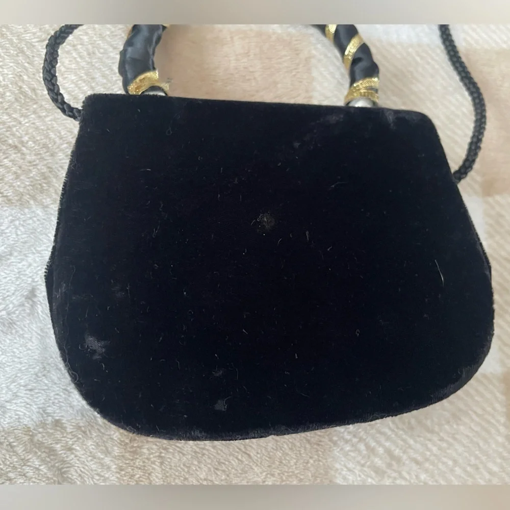 Dover Kids Vintage Elegant Black Velvet Handbag with Bow Accent Girls Purse